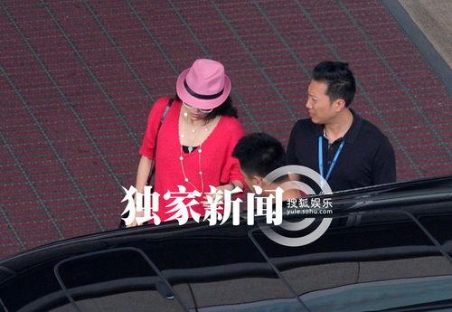 汪峰夜晚爆料视频播放,揭秘娱乐圈不为人知的一面  第2张